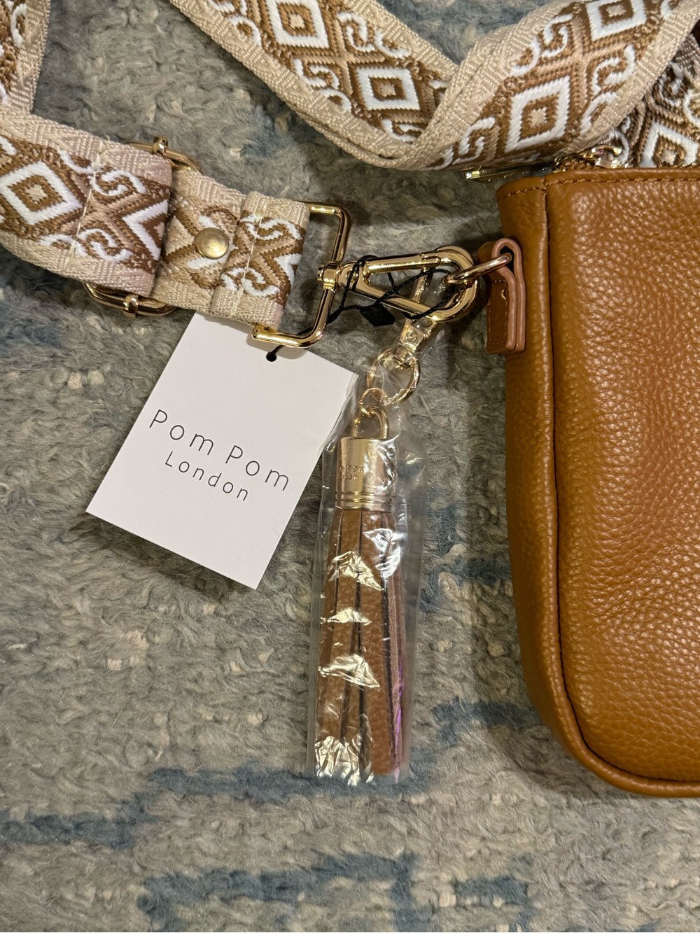 NEW Pom Pom London Crossbody Bag, Tan Leather Purse with Changeable Straps - Picture 8 of 9